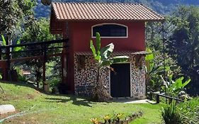 Suítes Casinha do Alto da Bocaina